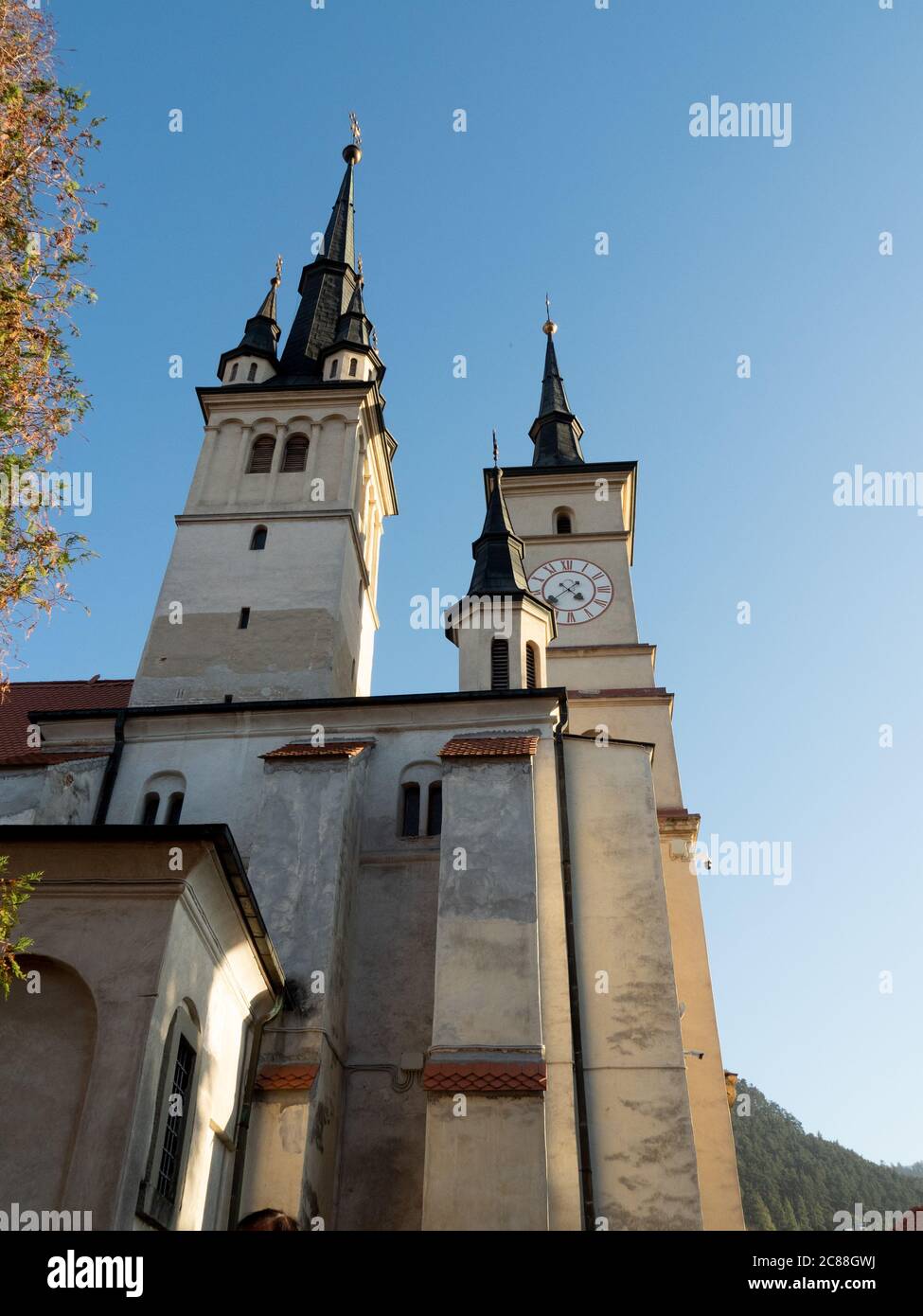 Chiesa di San Nicola, chiesa ortodossa rumena a Braşov, dove si trova la prima scuola della Romania nella zona. Foto Stock