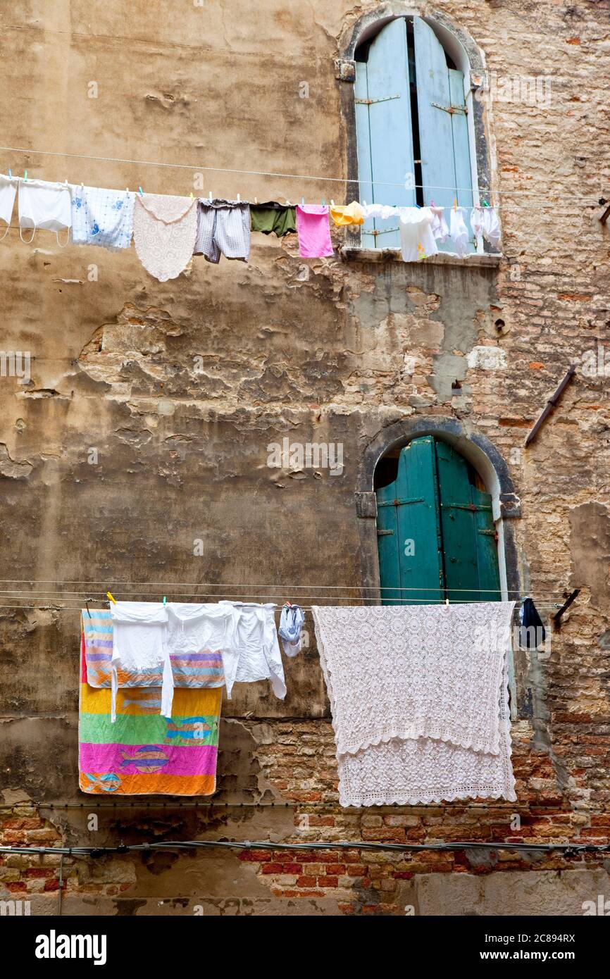 Asciugare il lavaggio a Venezia, Veneto, Italia Foto Stock