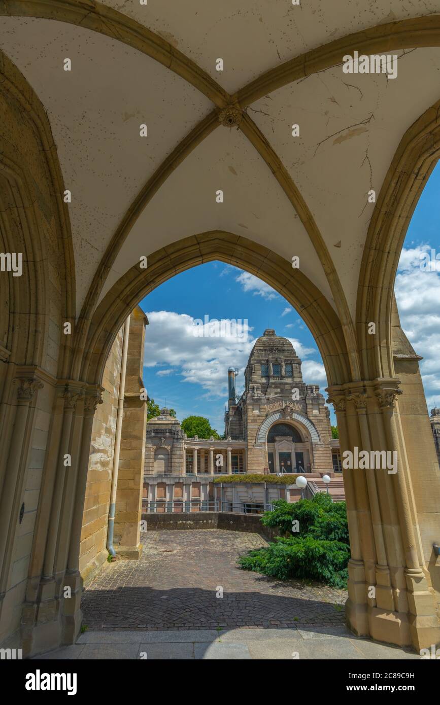 Mausoleo all'interno del Pragfriedhof o del Cimitero di Prag,´s capitale dello stato Stoccarda, Baden-Württemberg, Germania del Sud, Europa Foto Stock