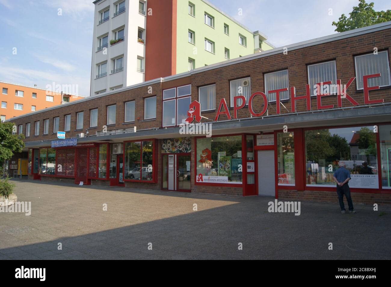 Ladenzeile Staaken a Berlino-Spandau am Brunsbütteler Damm Foto Stock