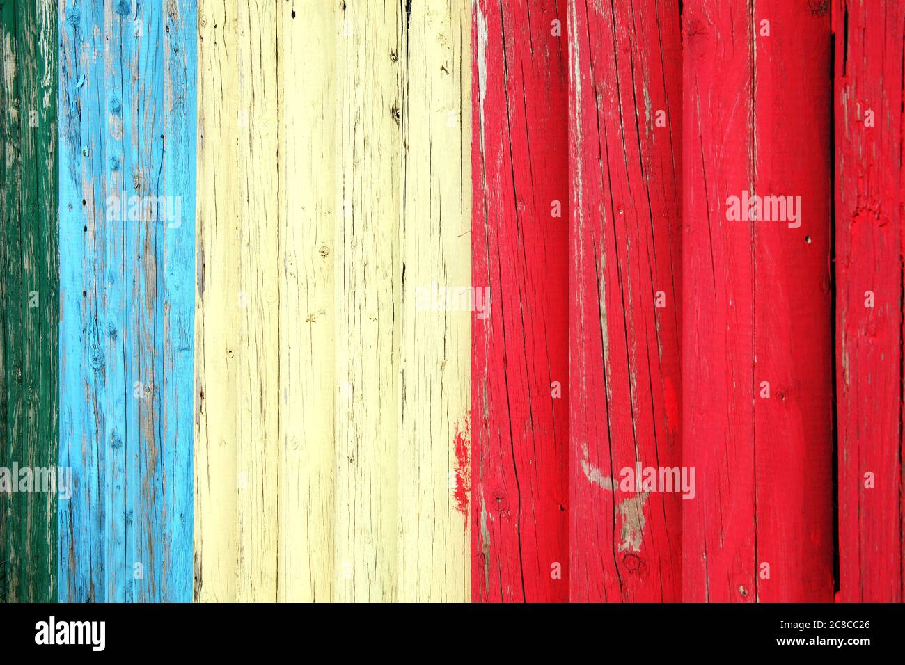 Vecchio blu rosso e bianco temperato legno afflitto quercia tavola tavola tavola tavola post sfondo foto Foto Stock
