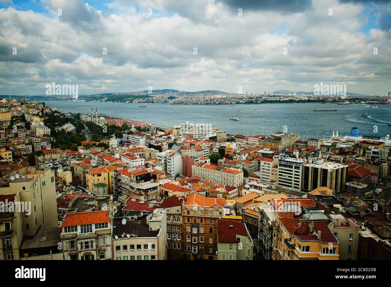 Paesaggio di Istanbul e lo stretto del Bosforo, Istanbul, Turchia Foto Stock