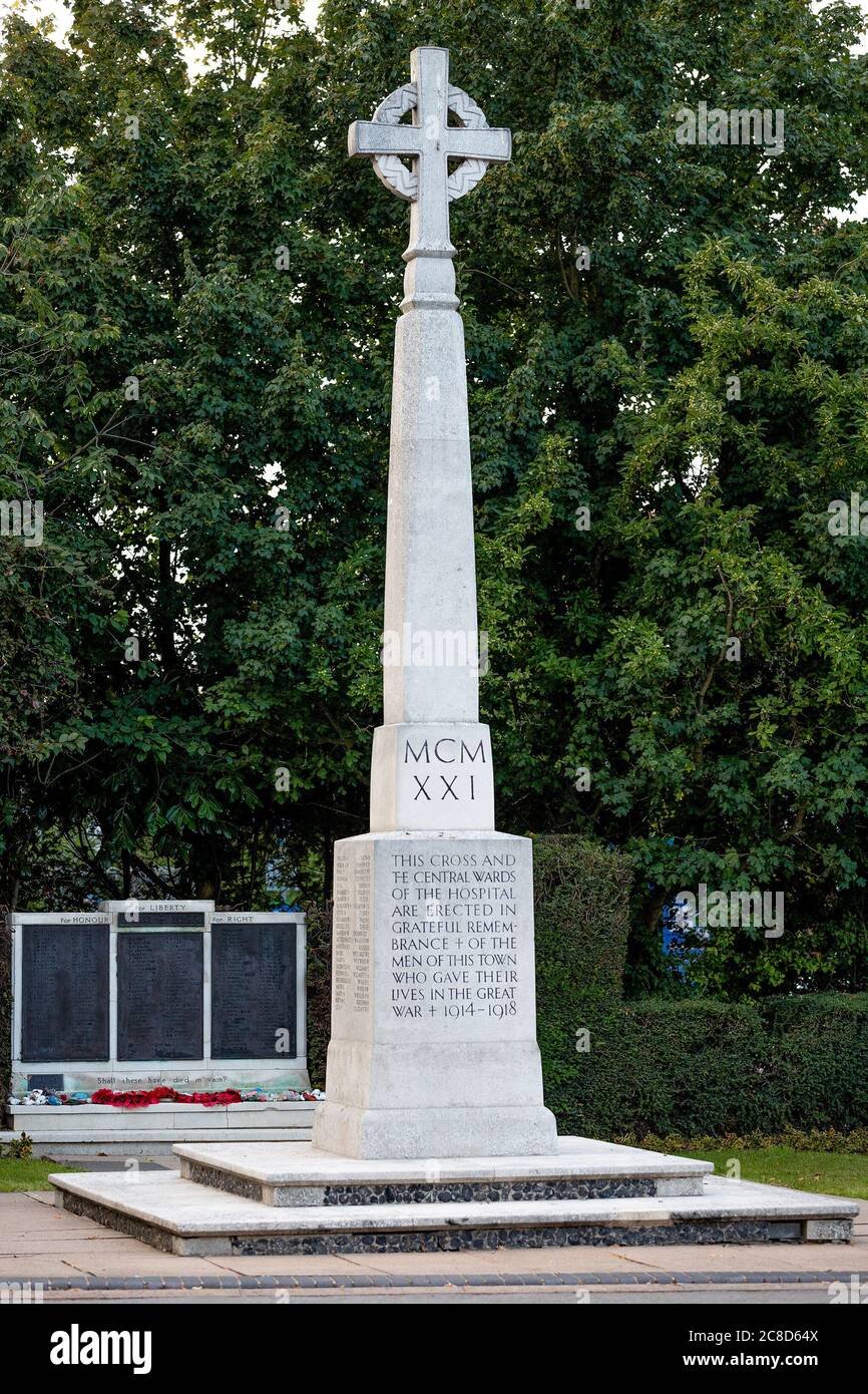 The War Memorial Stone, Biggleswade, Bedfordshire, Regno Unito Foto Stock