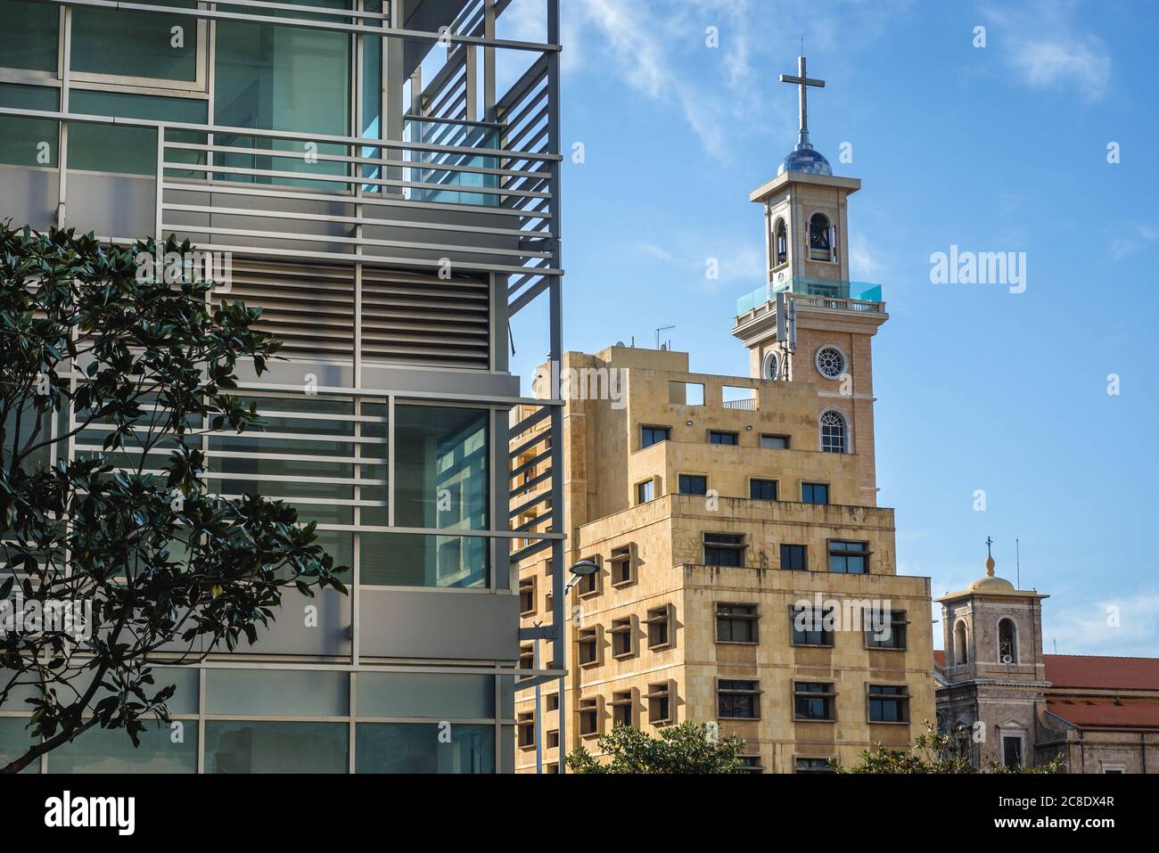 Torre della Cattedrale Maronita di San Georgiin Beirut, Libano Foto Stock