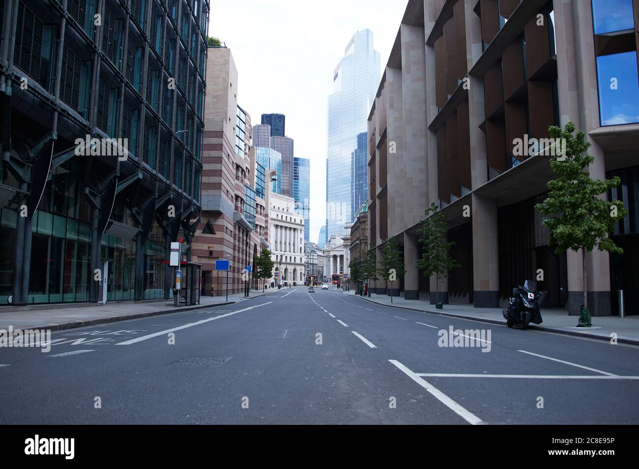 Regno Unito, Inghilterra, Londra, via della città vuota Foto Stock