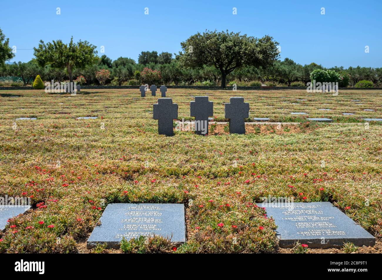 Cimitero tedesco della seconda guerra mondiale a Maleme. Foto Stock