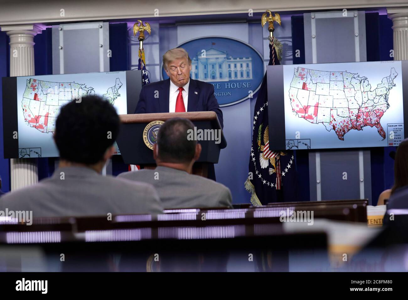 Il presidente degli Stati Uniti Donald J. Trump ha parlato ad una conferenza stampa alla Casa Bianca a Washington, DC il 23 luglio 2020. Credit: Yuri Grippas/Pool via CNP /MediaPunch Foto Stock