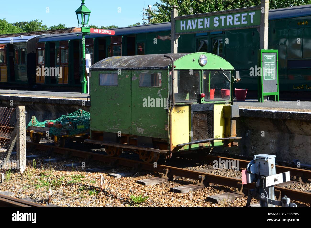 Un tram di Wickham presso la ferrovia dell'Isola di Wight. Foto Stock