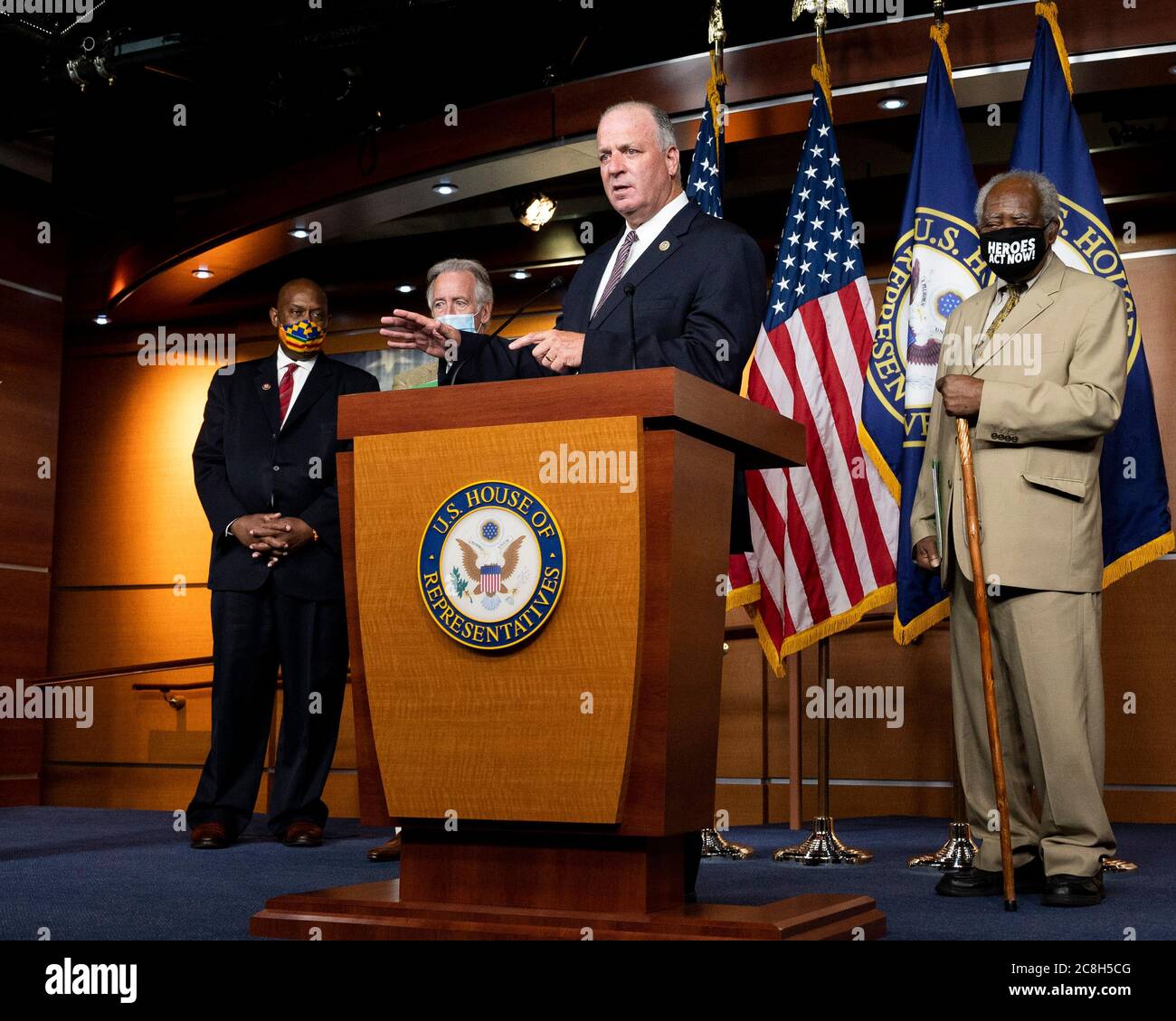 Washington, DC, Stati Uniti. 24 luglio 2020. 24 luglio 2020 - Washington, DC, Stati Uniti: Rappresentante degli Stati Uniti DAN KILDEE (D-MI) che parla ad una conferenza stampa sull'estensione delle indennità federali di disoccupazione. Credit: Michael Brochstein/ZUMA Wire/Alamy Live News Foto Stock