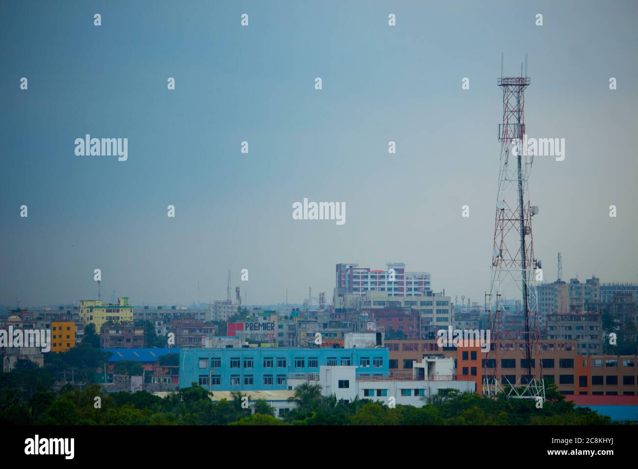 Bellissimo drone aereo girato di sera su Savar, Dhaka Foto Stock
