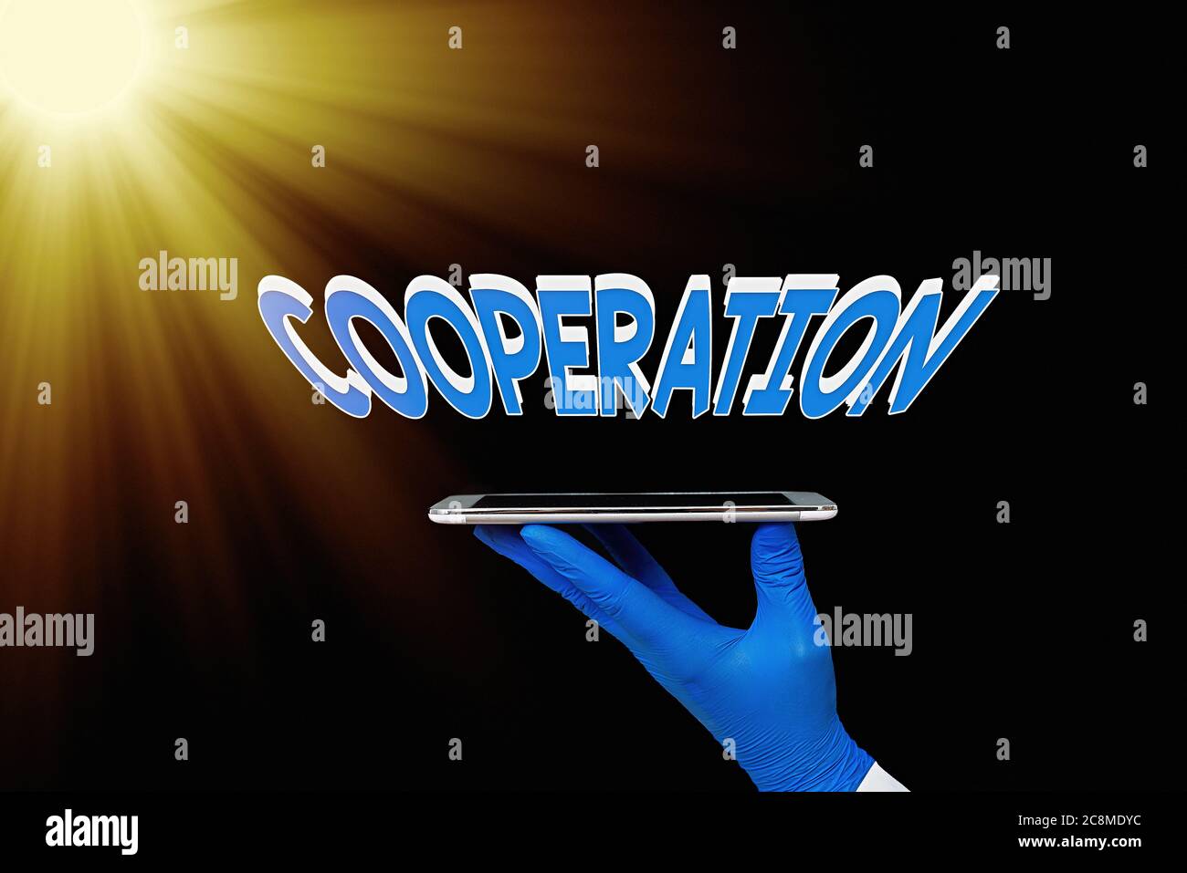 Nota di scrittura che mostra la cooperazione. Concetto di business per le azioni di qualcuno che è utile facendo ciò che si desidera visualizzati accesso alla carta adesiva Foto Stock