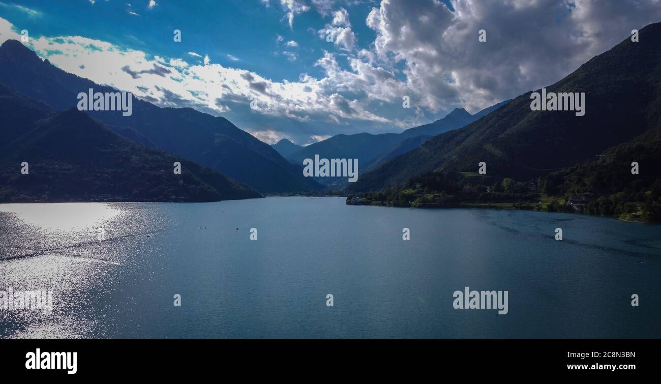 Villaggio sul lago di ledro immagini e fotografie stock ad alta risoluzione  - Alamy