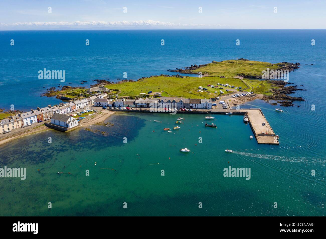 Vista aerea dell'Isola di Whithorn e del porto, Dumfries & Galloway, Scozia. Foto Stock