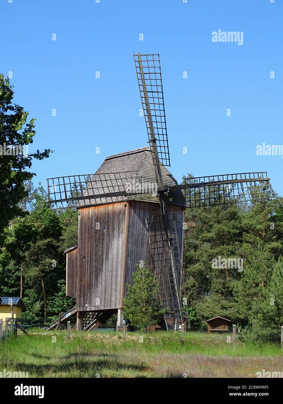 Parchen - la storica Box-Trestle-Windmill Foto 05/28/2020 | utilizzo in tutto il mondo Foto Stock