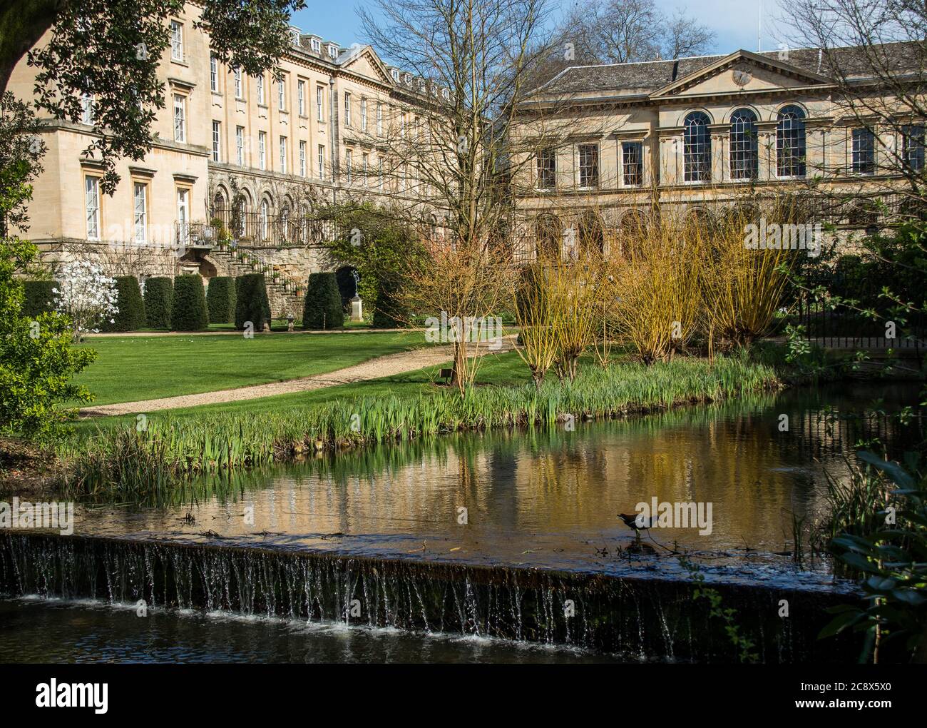 Vista esterna del Worcester College Building e dei giardini, University of Oxford Foto Stock