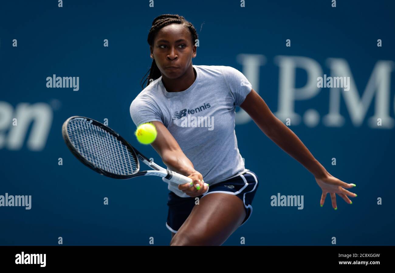 Coco Gauff degli Stati Uniti durante la pratica al torneo di tennis US Open Grand Slam 2019 Foto Stock
