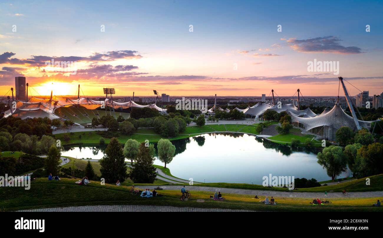 Olympiapark a Monaco di Baviera, Germania Foto Stock