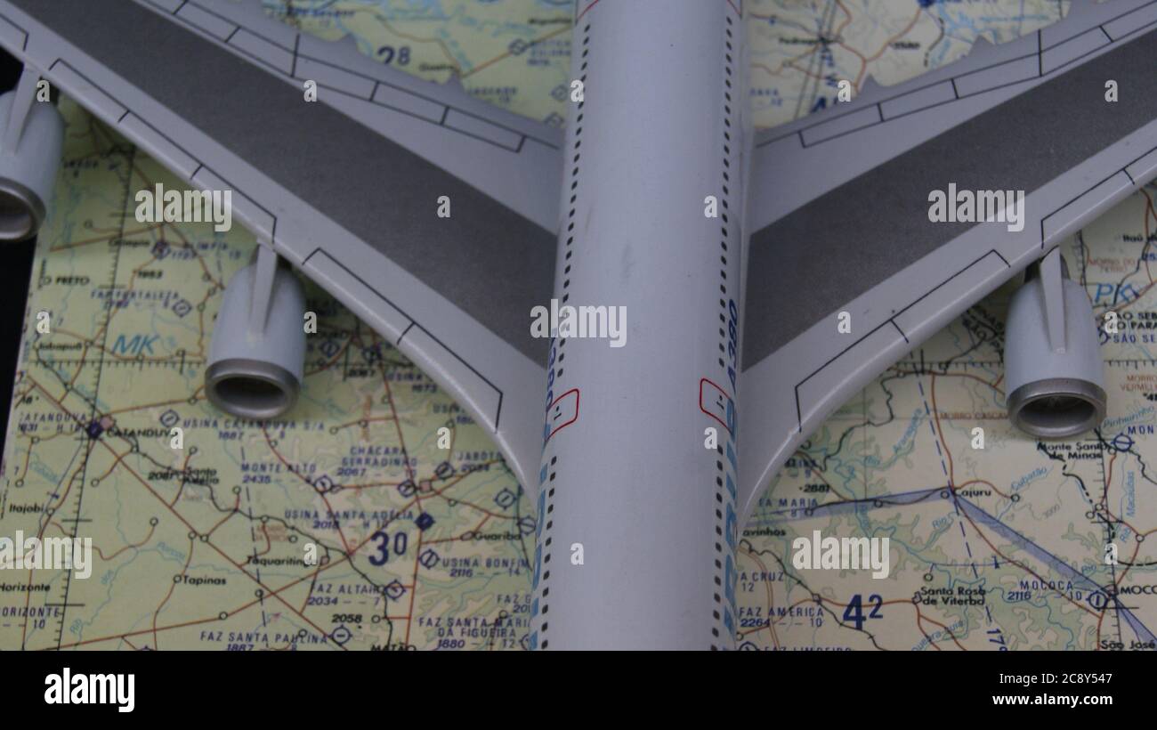 Jet Plane, modello con turbine, ali, fusoliera e piano di volo, foto con angolo superiore Foto Stock