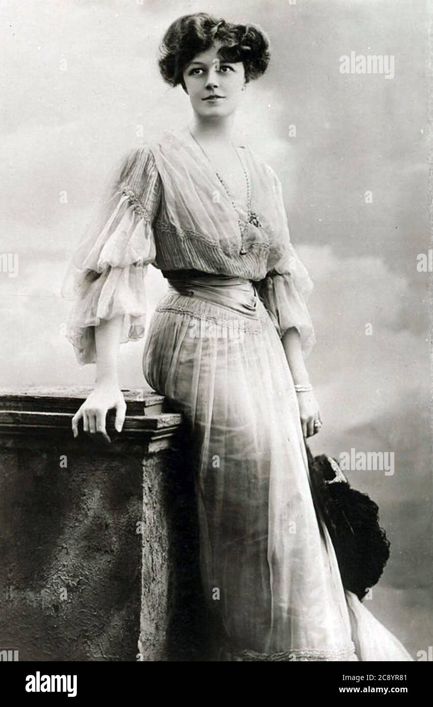 IRENE VANBRUGH (1872-1949) attrice inglese. Foto Stock