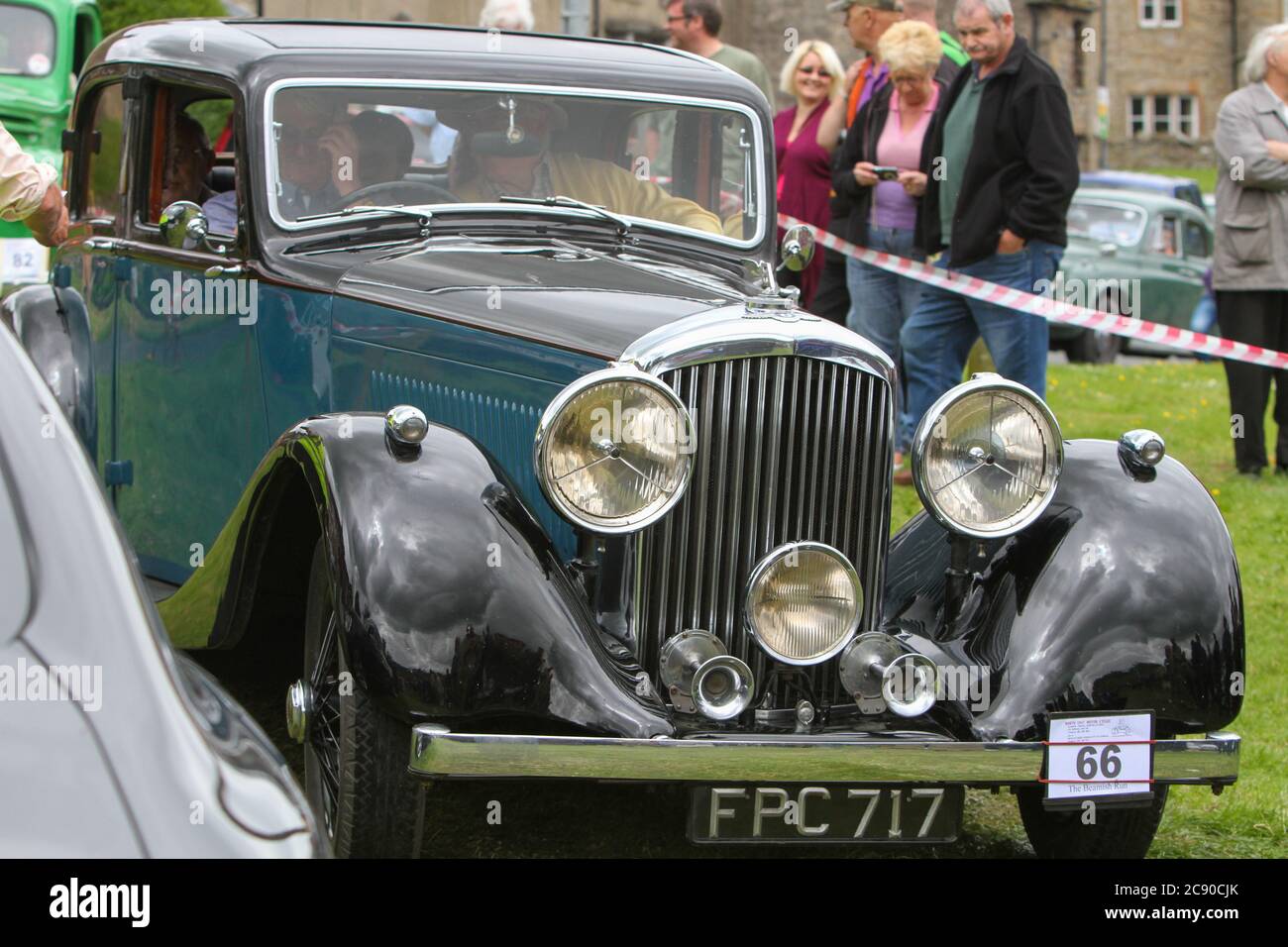 15.06.2013 Bainbridge, North Yorkshire, UK l'evento annuale si svolge ogni terza domenica di giugno con auto d'epoca, moto e vehi commerciali Foto Stock