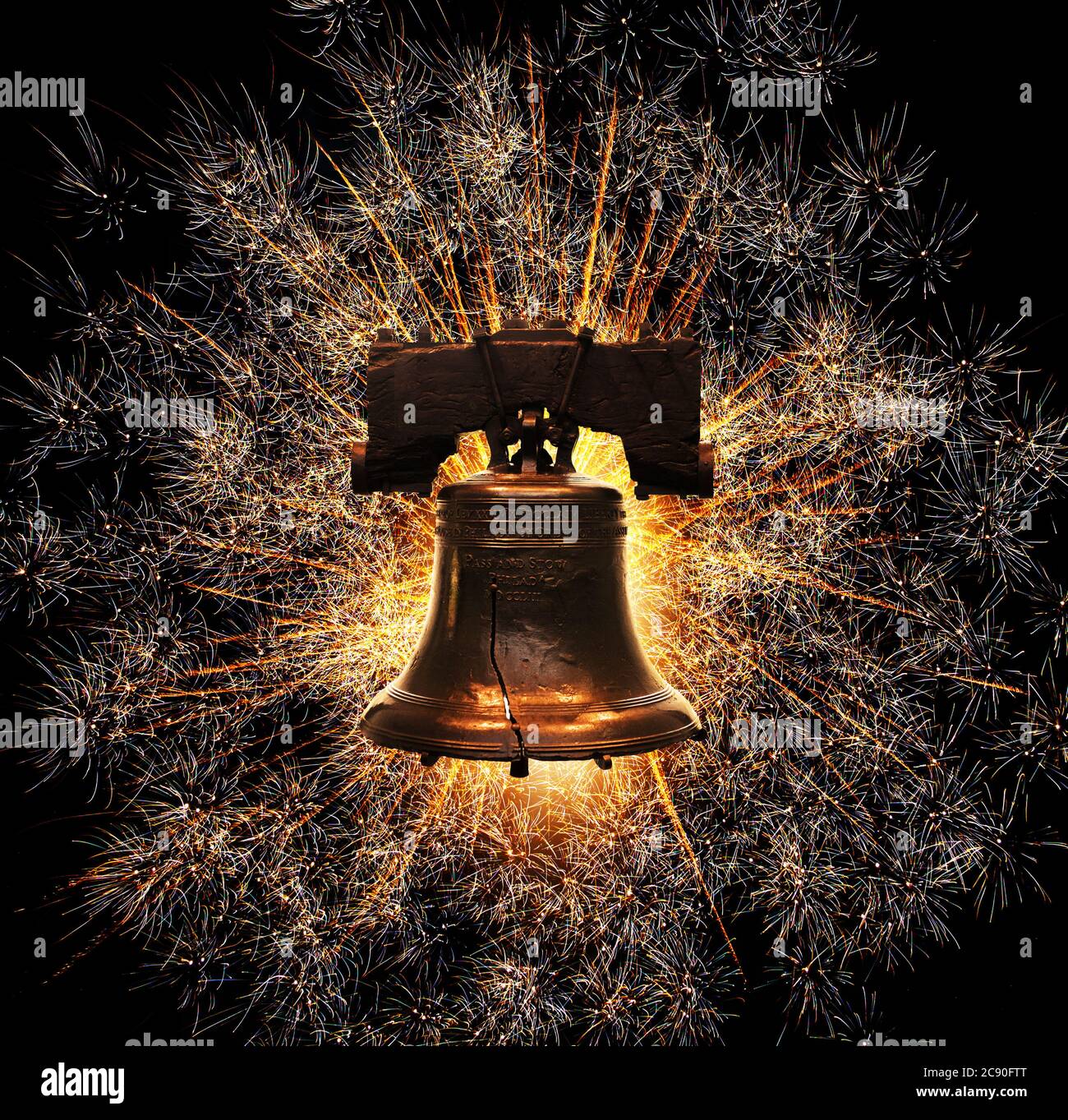 Liberty Bell contro i fuochi d'artificio Foto Stock
