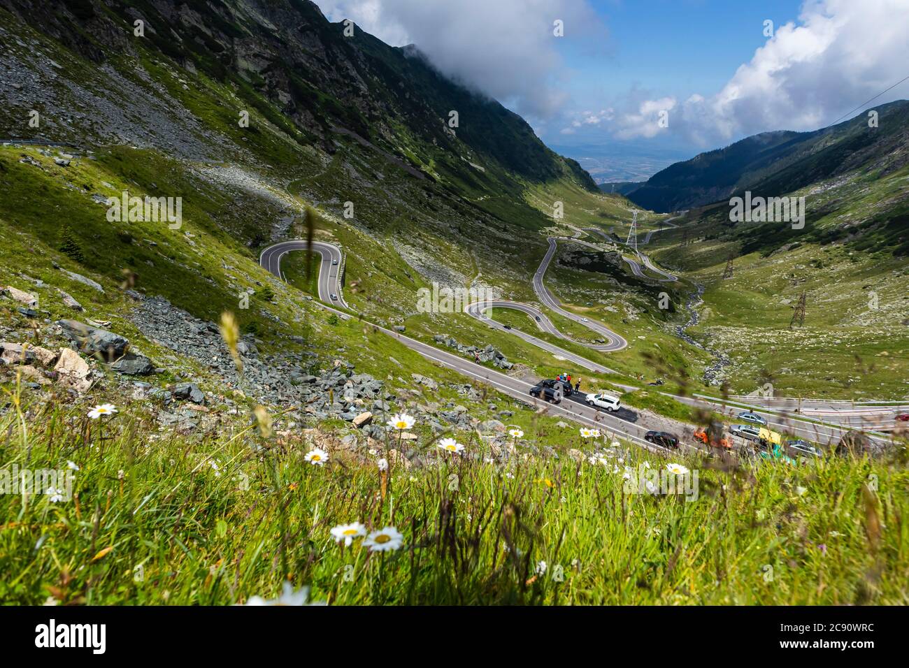 Transfagarasan Romania, strada dalle nuvole. Probabilmente la strada stupefacente nel mondo Foto Stock