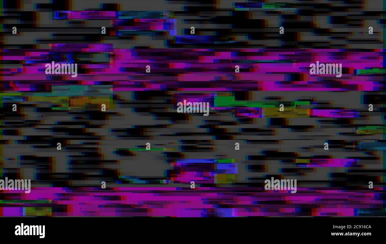 Distorsione orizzontale dell'immagine video rotta su sfondo nero, effetto VHS, disturbo pixel a colori digitali glitch. Fossa di sfondo pixel astratti Foto Stock