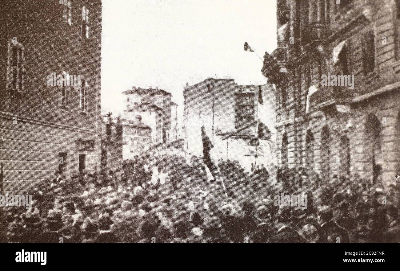 Manifestazione a Fiume (Fiume) contro la monarchia asburgica 1918. Foto Stock