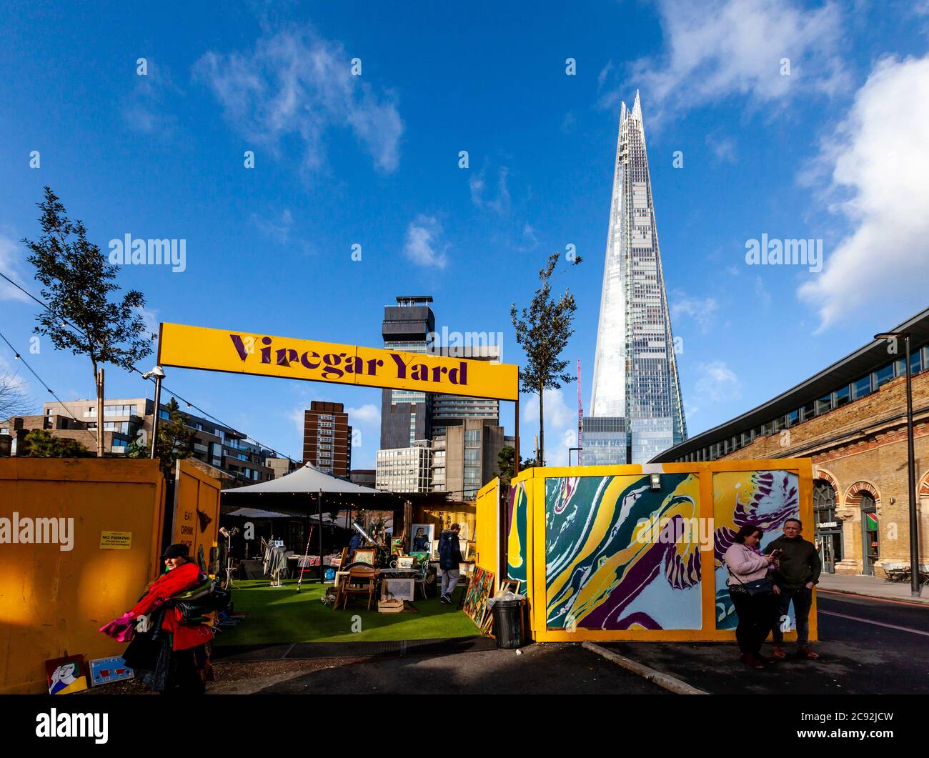 Acetar Yard Shopping and Food Venue, Thomas Street, Londra, Inghilterra. Foto Stock