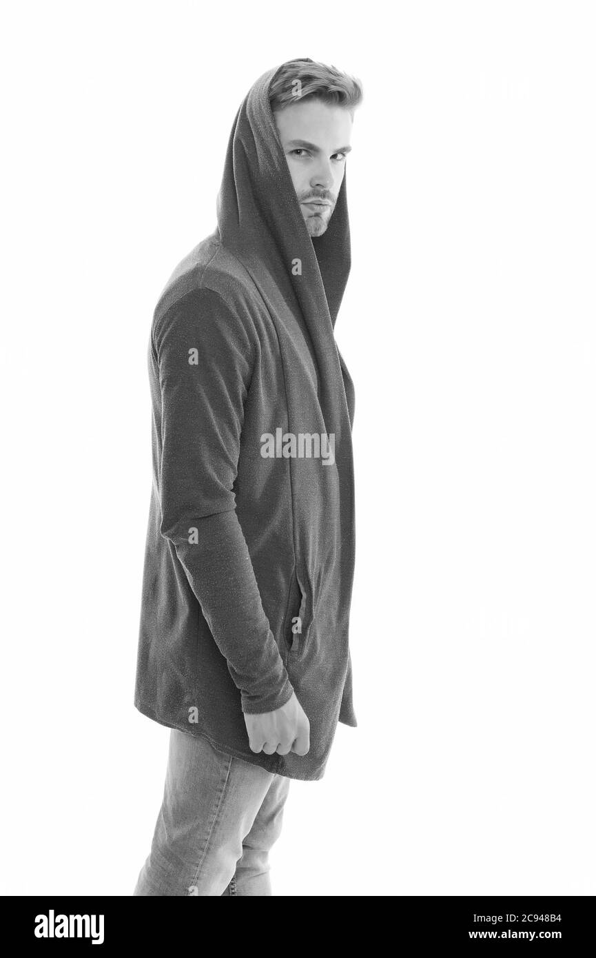 Abiti informali sono in stile. Uomo serio isolato su bianco. Bel ragazzo in stile casual. guardaroba casual per uomo. Stile casual. Abiti da giorno. Negozio di abbigliamento maschile. Foto Stock