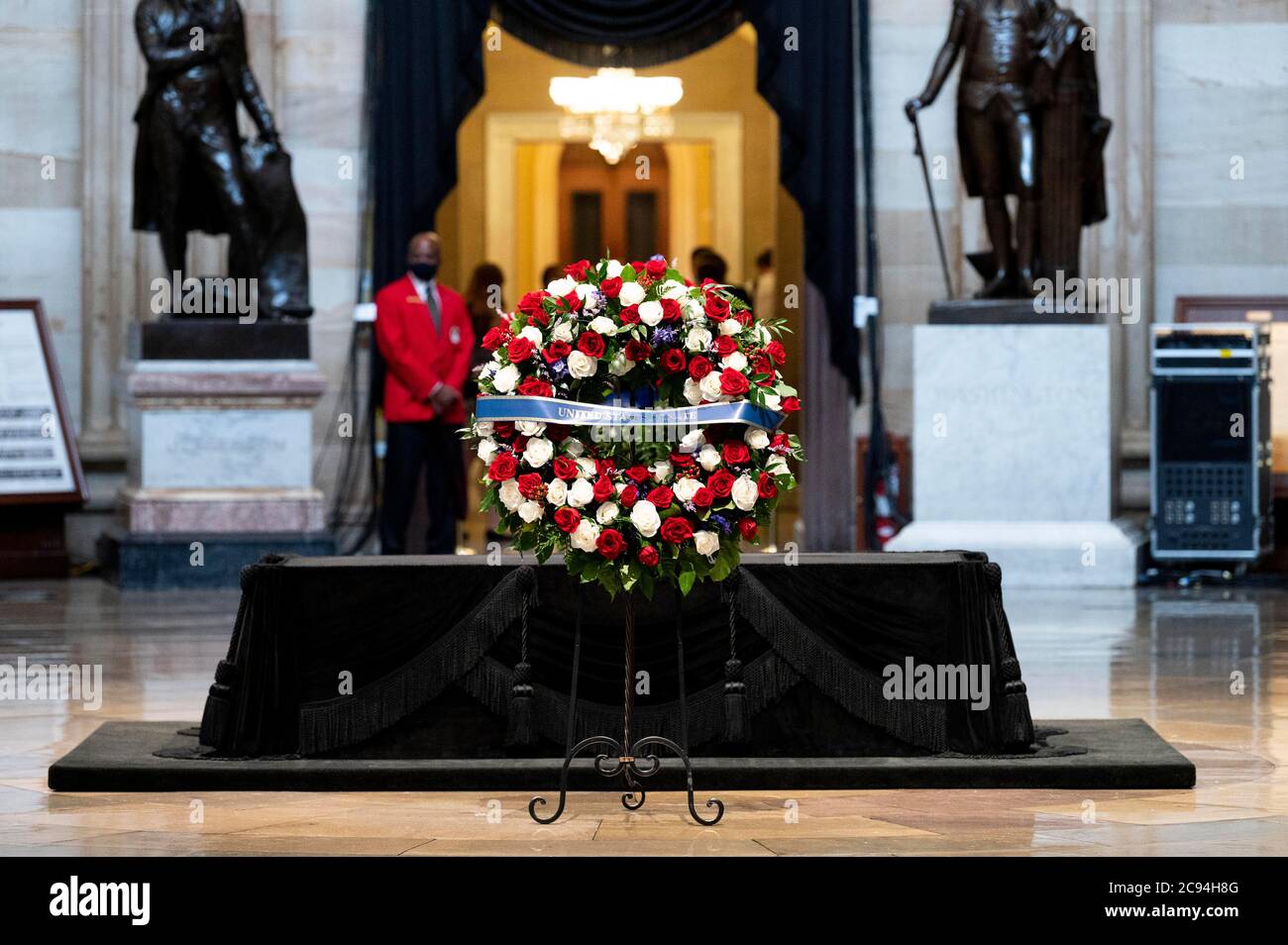 Washington, DC, Stati Uniti. 28 luglio 2020. 28 luglio 2020 - Washington, DC, Stati Uniti: La Capitol Rotunda con la Lincoln catafalque che ha sostenuto il casket di John Lewis. Credit: Michael Brochstein/ZUMA Wire/Alamy Live News Foto Stock