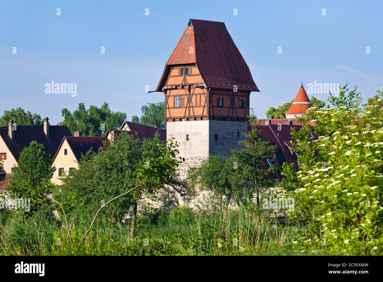 Geografia / viaggio, Germania, Baviera, Dinkelsbuehl, città vecchia, Torre Baeuerlin, diritti aggiuntivi-clearance-informazioni-non-disponibile Foto Stock