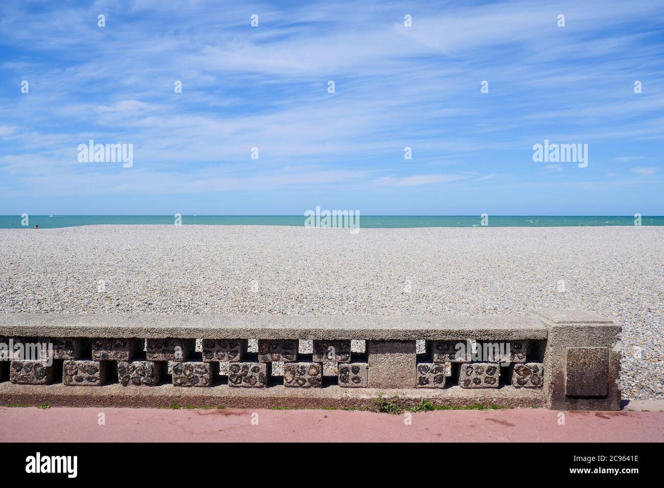 La spiaggia di ciottoli, Dieppe, Senna Marittima, Normandia, Francia Foto Stock