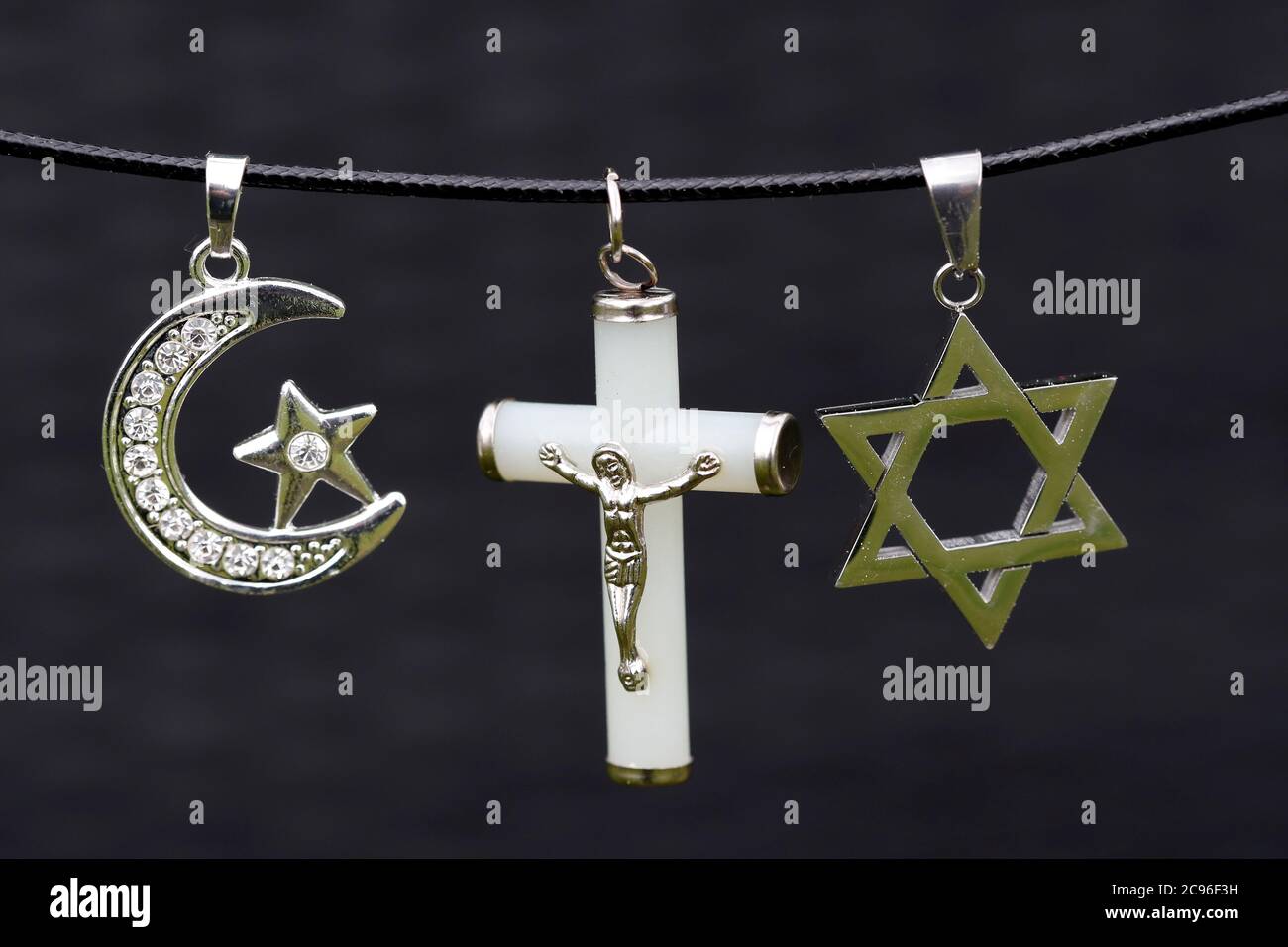 Simboli religiosi. Cristianesimo, Islam, giudaismo 3 religioni monoteiste. Dialogo interreligioso. Francia. Foto Stock