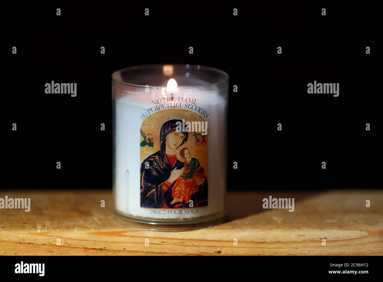 Nostra Signora del Perpetuo buon Aiuto candela. Megeve. Francia. Foto Stock