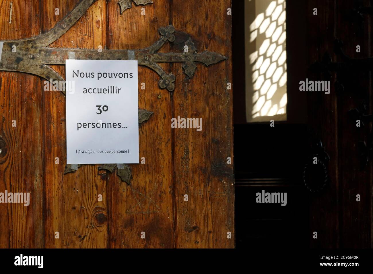 Servizio protestante dopo il blocco. Covid 19. Francia. Foto Stock