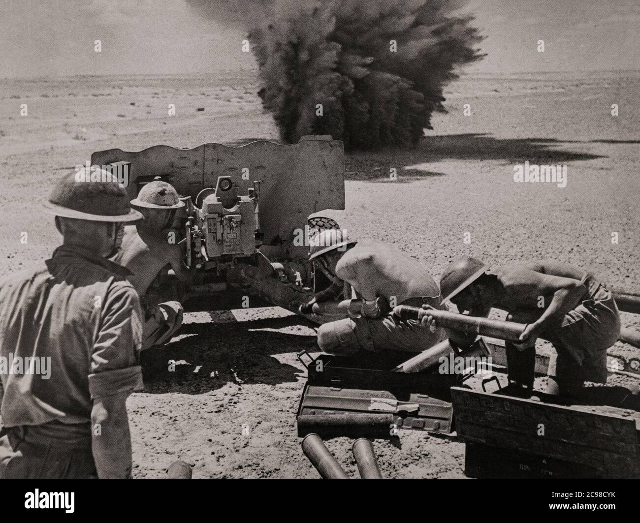 Truppe dell'Ottava Armata sotto il fuoco di conchiglie nemiche durante