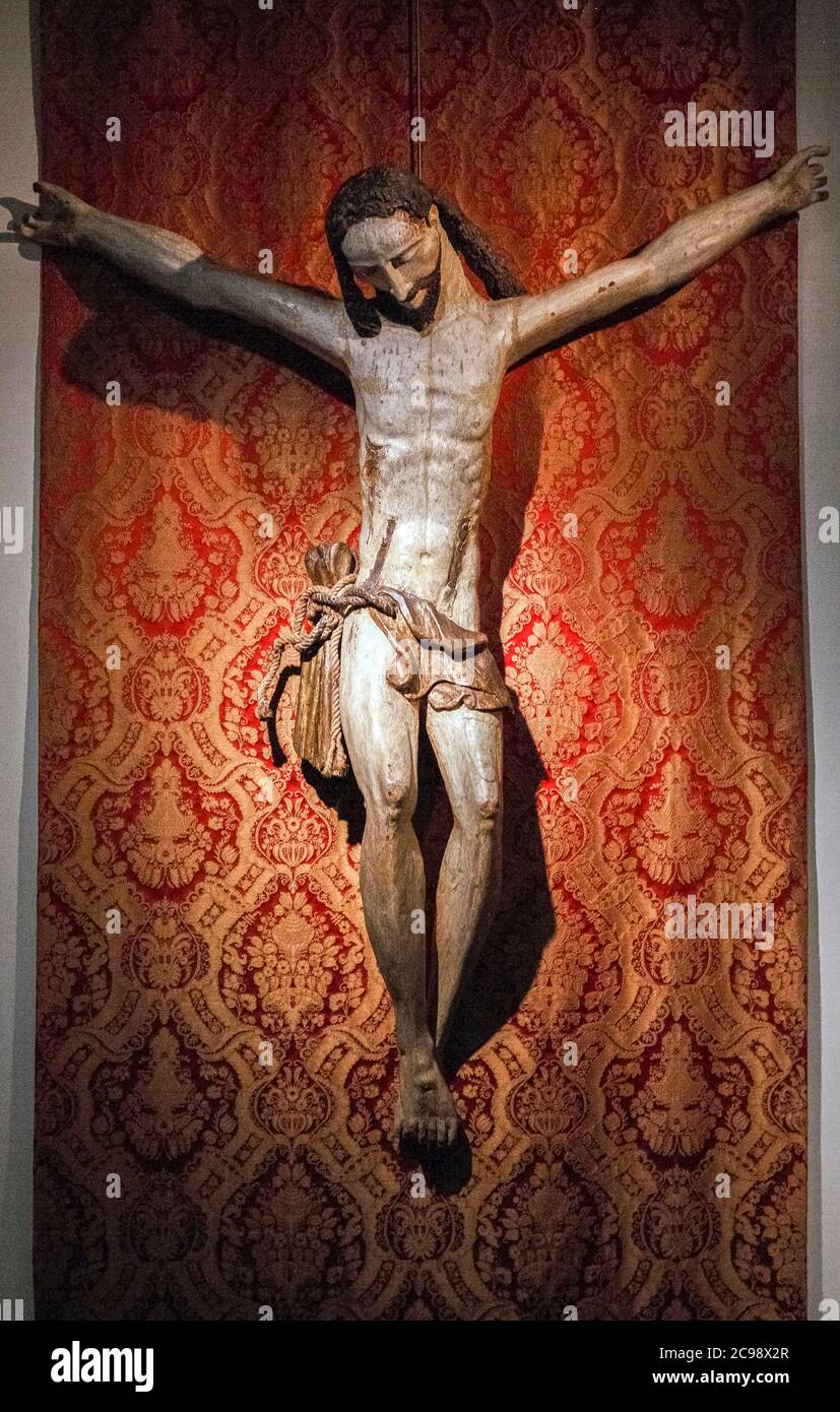 Italia Lombardia Milano Museo Diocesano - Cristo crocifisso dallo scultore coloniale del XVII secolo Foto Stock