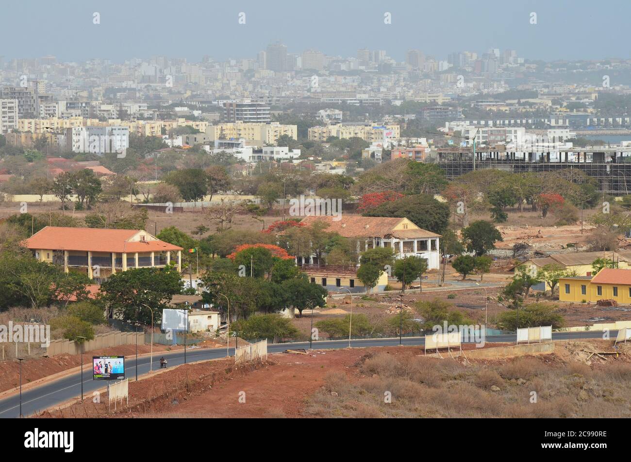 Boom edilizio alimentato a petrolio a Dakar, Senegal Foto Stock