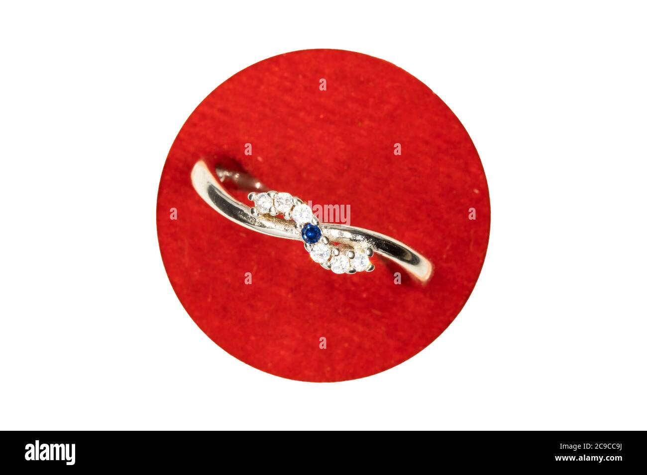 Design anello, sei bianco e una pietra blu Twist argento anello design per donne e ragazze Foto Stock