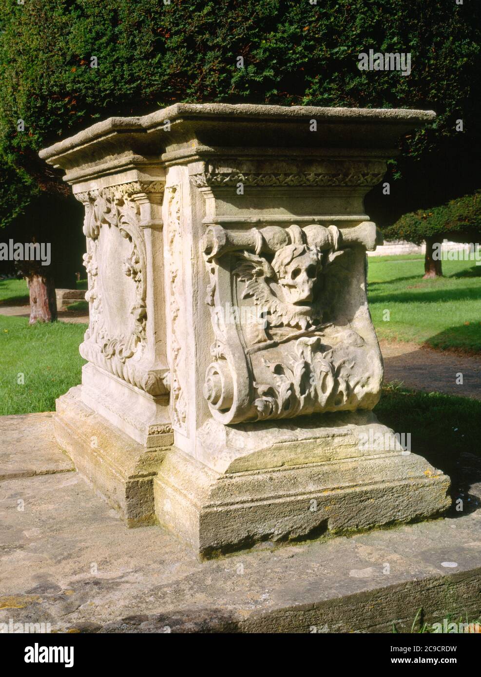 St Mary la chiesa della Vergine, Painswick, Gloucestershire. Foto Stock