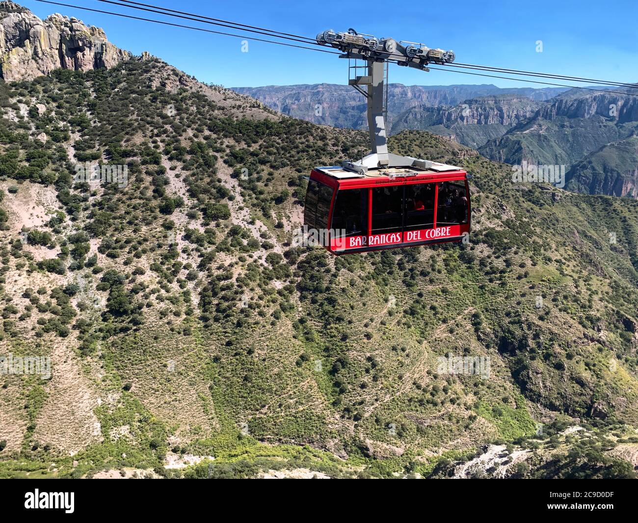 Divisadero, rame Canyon, Chihuahua, Messico. Gondola aerea en route over copper Canyon. Foto Stock