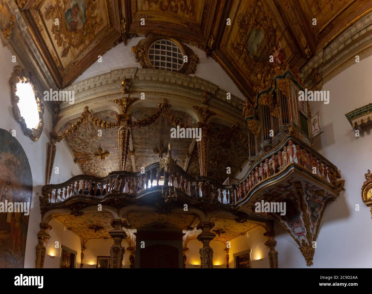 Interno della vecchia chiesa madre a Tiradentes Foto Stock