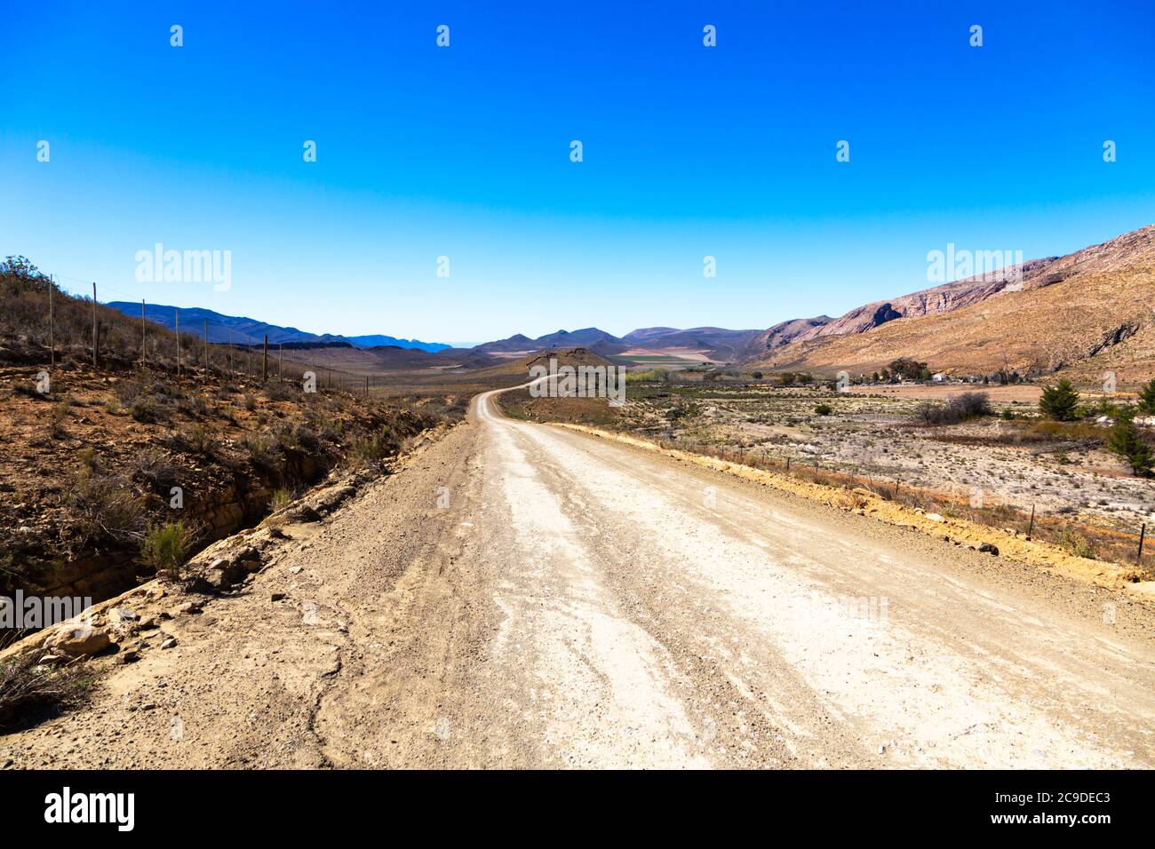 Ghiaia strada in zona rurale Capo Sud Foto Stock