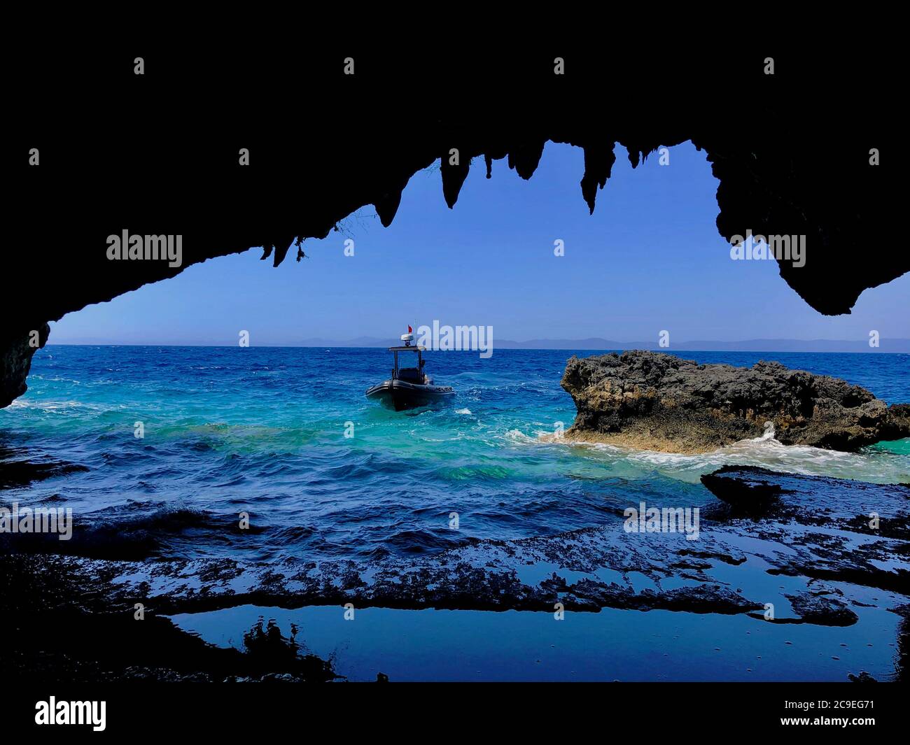 Grotta marina nella Baia di Gokova Area Marina protetta Datca Mugla Turchia Foto Stock