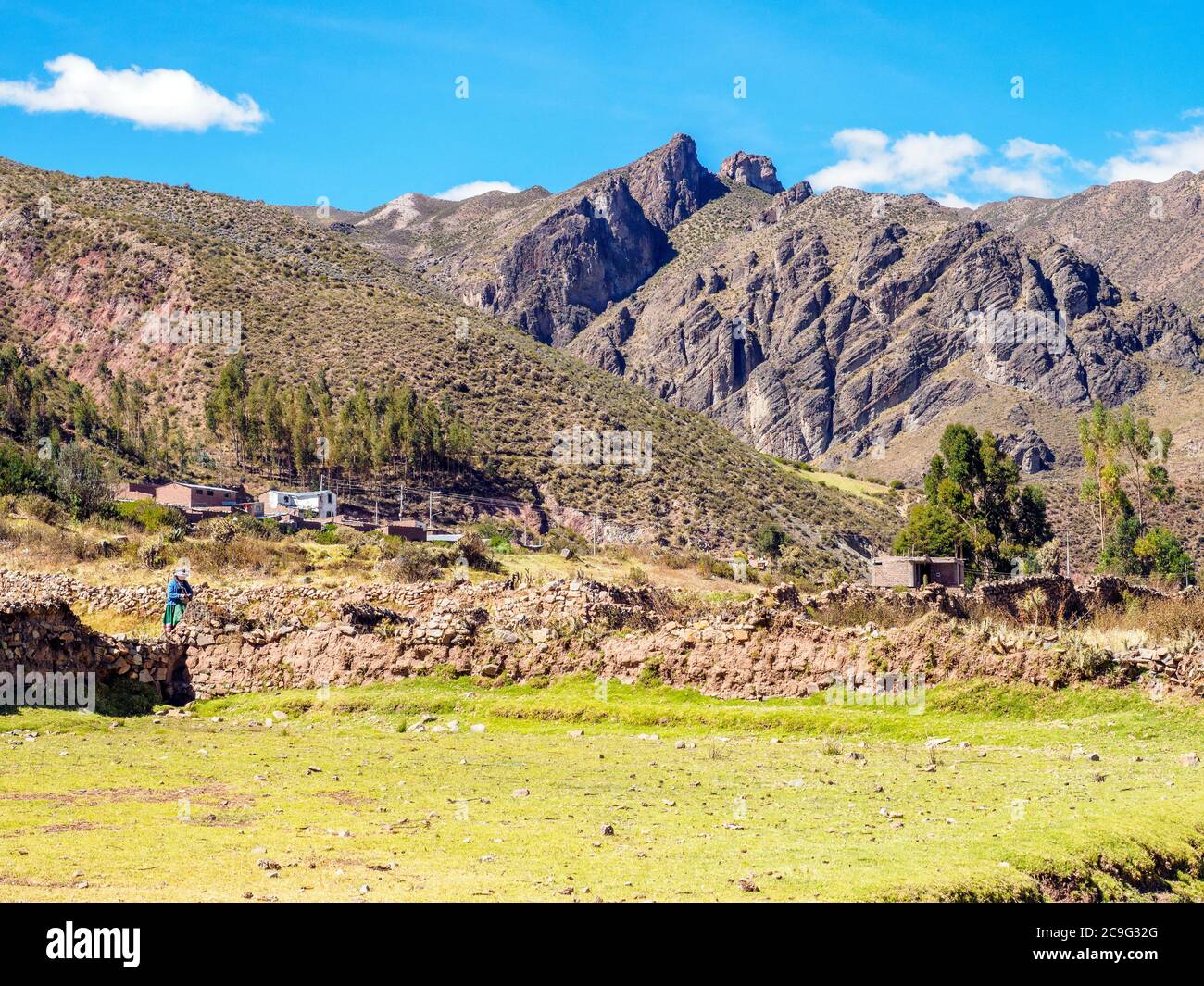 Catena montuosa intorno a Chivay nella Valle del Colca - regione di Arequipa, Perù Foto Stock