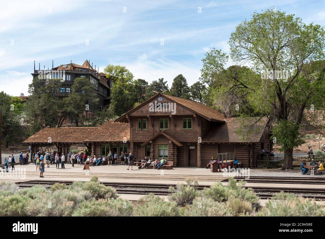Architettura, stile casetta in legno, Stazione ferroviaria del Grand Canyon, Stazione ferroviaria, Grand Canyon Village, Grand Canyon National Park, Arizona, Stati Uniti Foto Stock