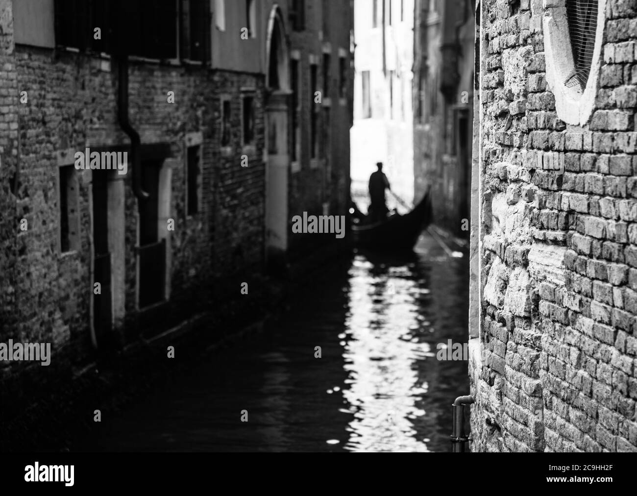 Gondola con partenza a Venezia, Italia Foto Stock