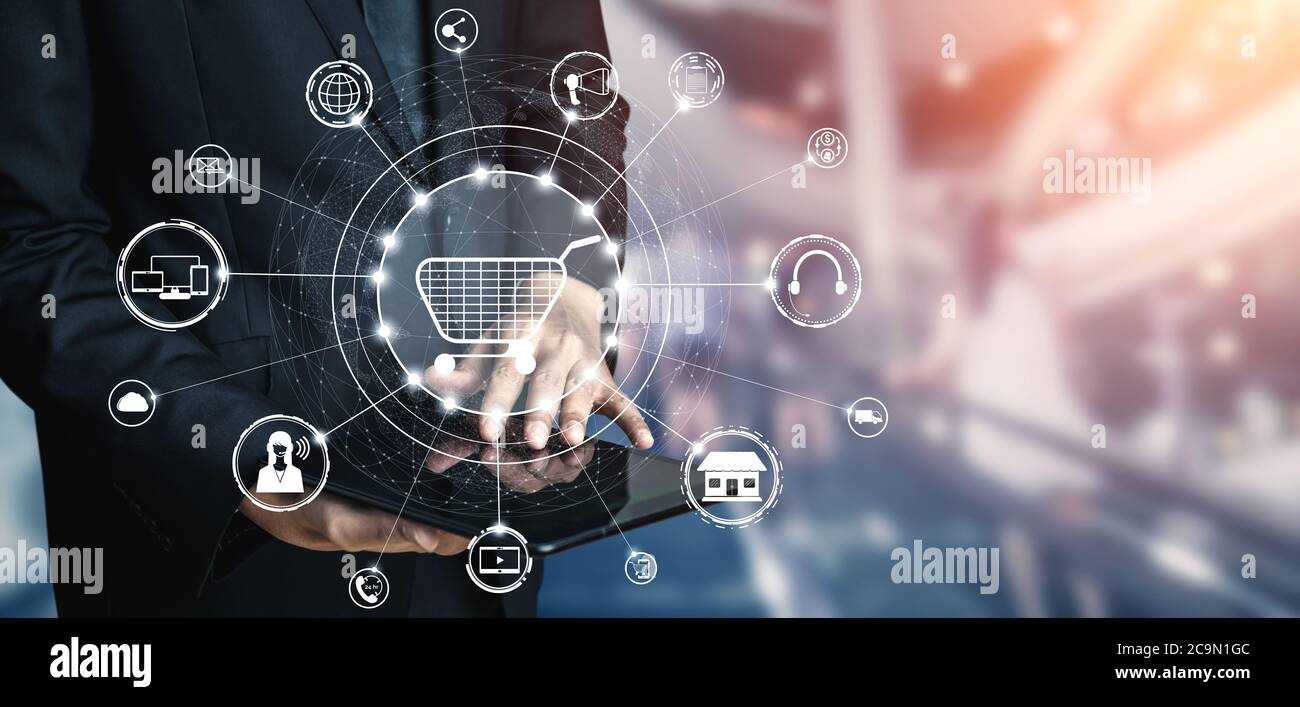 Tecnologia Omni Channel per il commercio online al dettaglio. Foto Stock