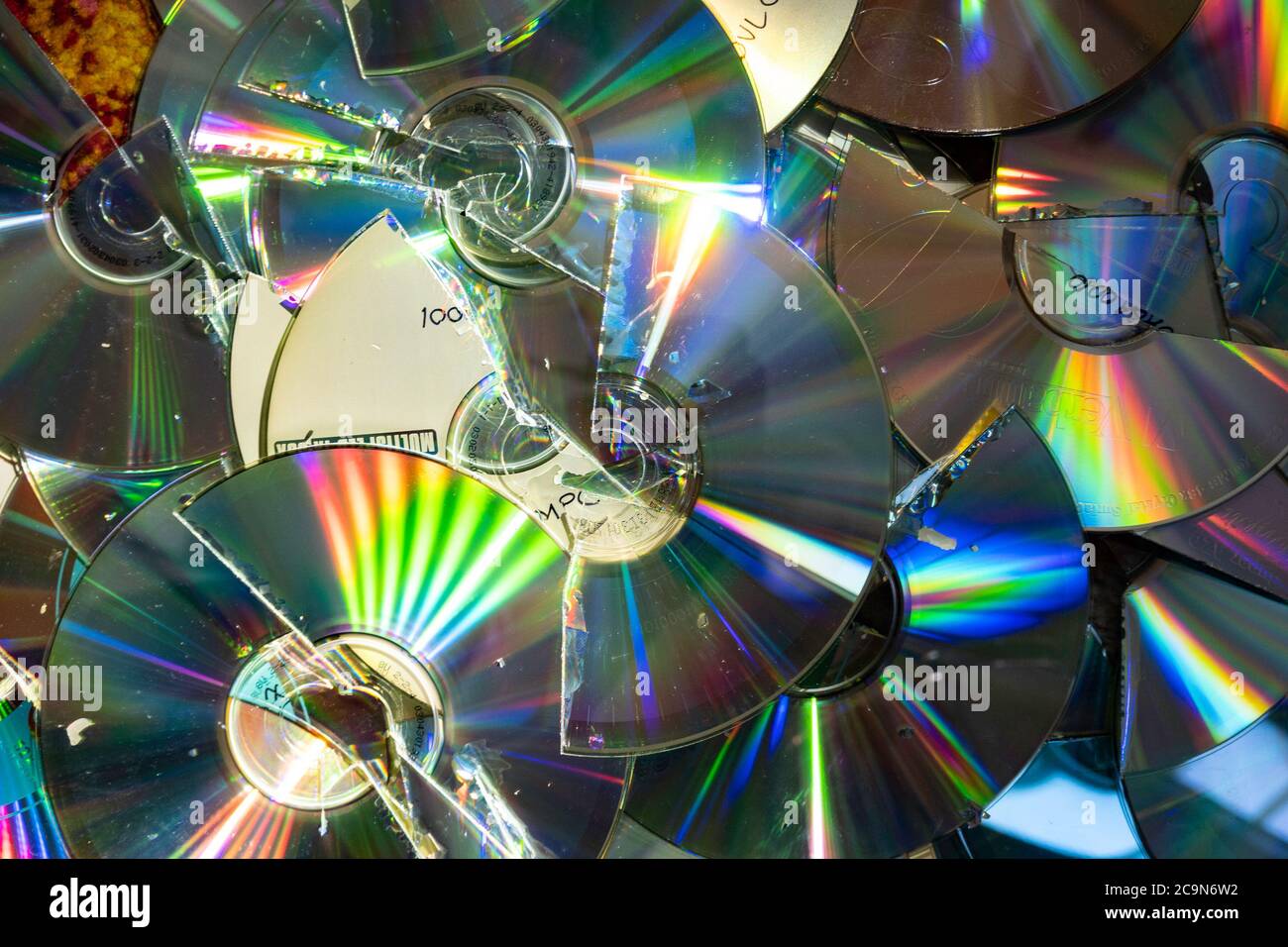 I compact disc danneggiati continuano a vivere Foto Stock